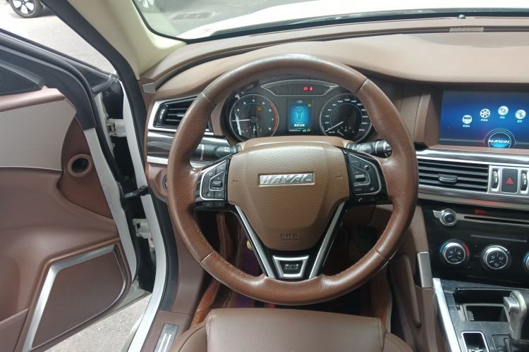 Used Haval H7 2016 Blue-Label H7 2.0T Automatic Luxury Model