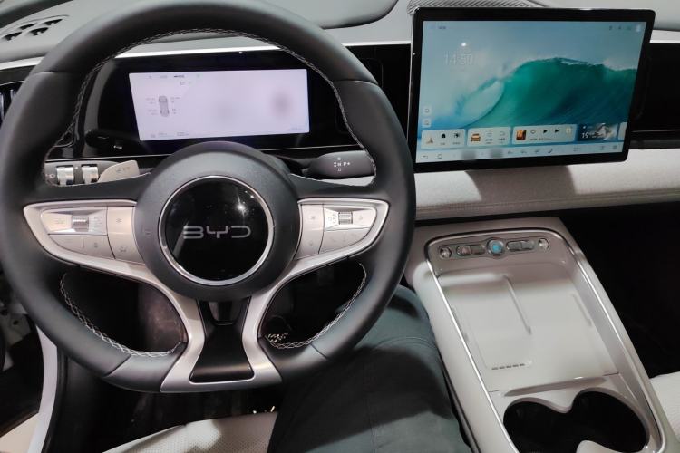 Used BYD Sealion 05 EV 2025 520 km Smart Cruise Version Center Console