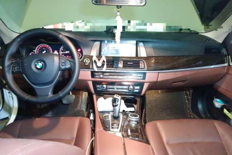 Used BMW 5 Series 2017 525Li Leading Model