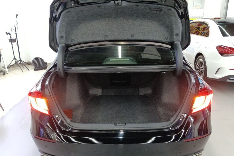 Used Honda Accord 2018 260TURBO Elite Edition China V Trunk