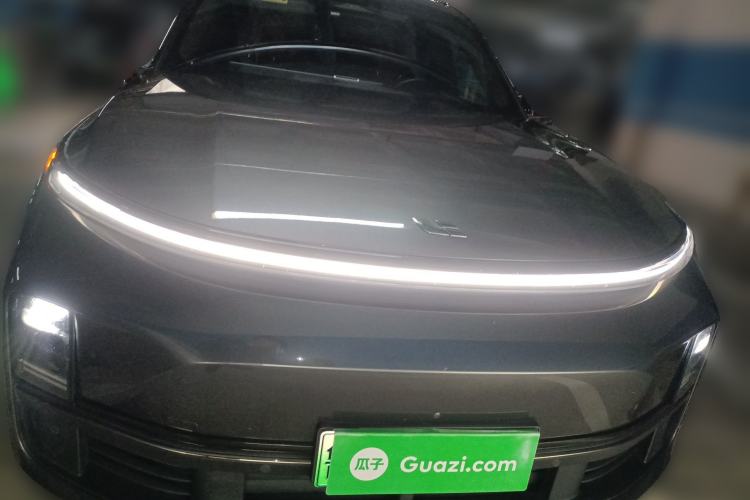 Used Li Auto L8 2023 Pro Model Front