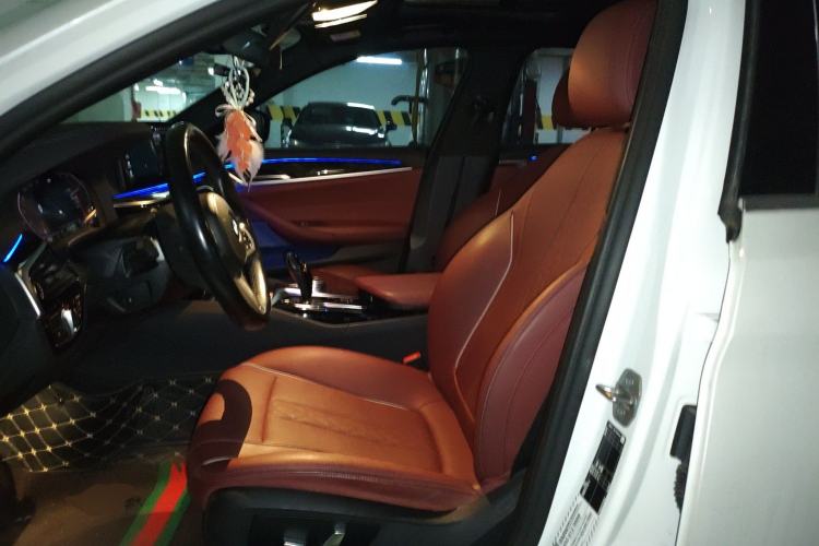 Used BMW 5 Series 2022 525Li M Sport Package