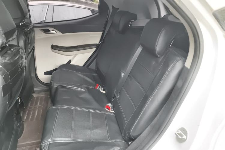 Used BYD Yuan Pro 2021 401 km Luxury Version Left Rear Seat