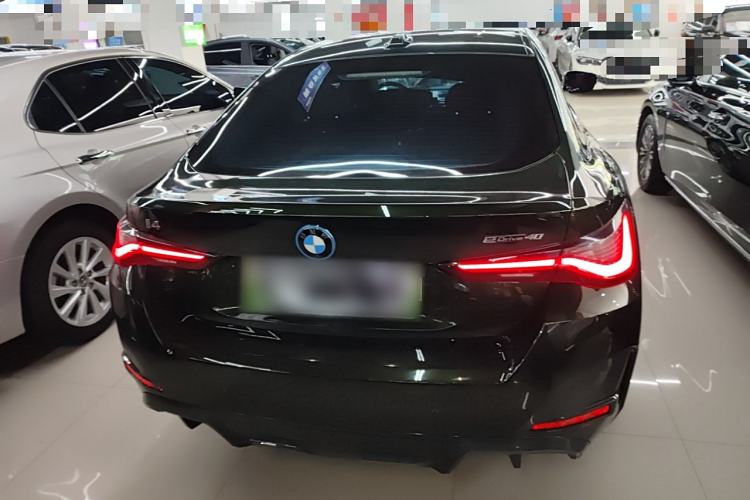 Used BMW i4 2023 eDrive40
