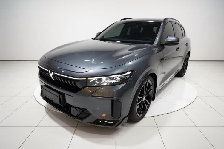 Used VOYAH FREE 2025 318 259 km All-Wheel-Drive Exploration Edition