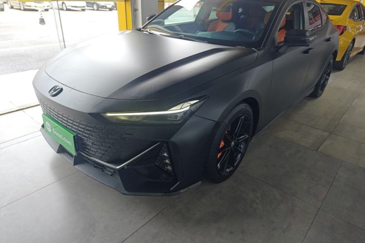Used CHANGAN UNI-V 2022 1.5T Prestige Version