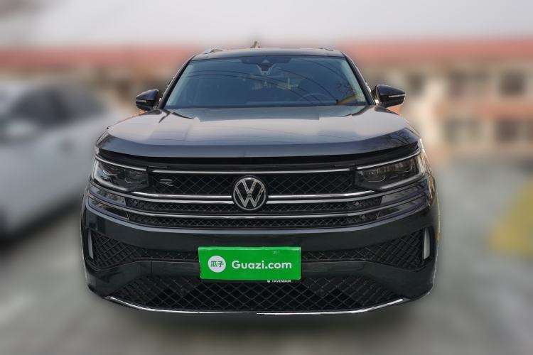 Used Volkswagen Tavendor 2024 380TSI All-Wheel-Drive R-Line Cruise Premium Edition