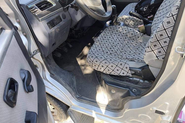 Used Jinbei Hiace X30 2018 1.3L Standard Edition DLCG12 Interior 3