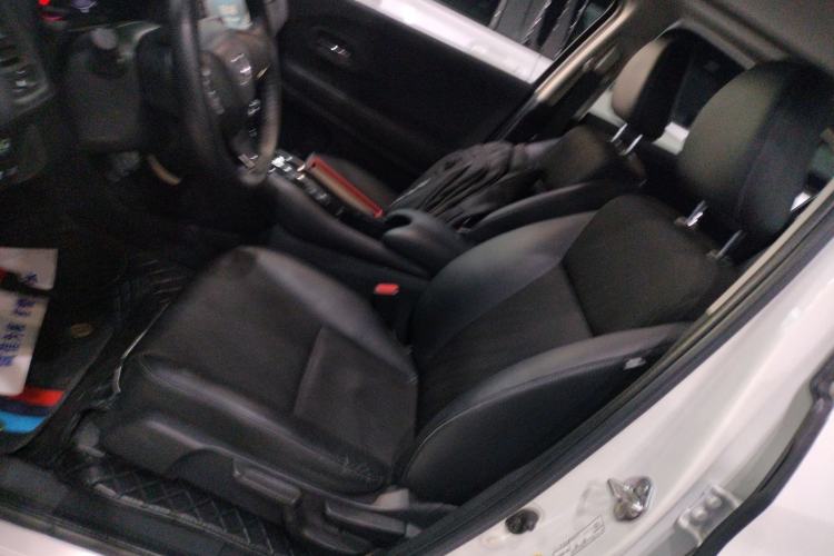 Used Honda Vezel 2020 1.5L CVT Pioneer Edition
