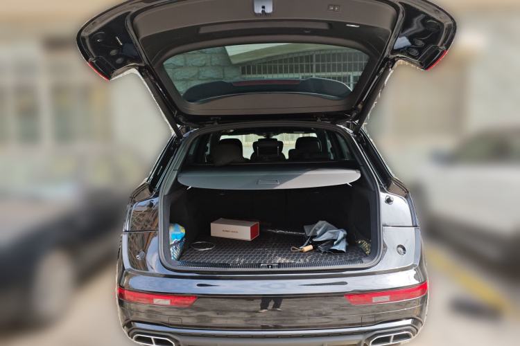 Used Audi Q5L 2025 40 TFSI Luxury Dynamic Edition Trunk