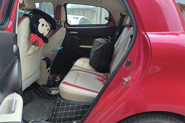 Used ORA Black Cat 2021 351 km Luxury Version Left Rear Seat