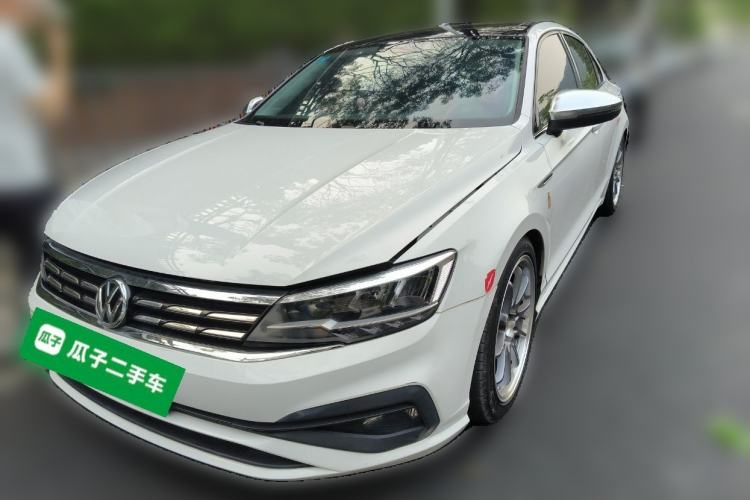 Used Volkswagen Lamando 2019 230TSI DSG Fashion Edition China V Standard