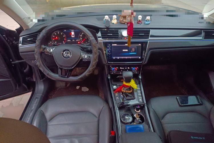 Used Volkswagen Phideon 2019 380TSI Two-Wheel Drive Business Edition China VI Standard