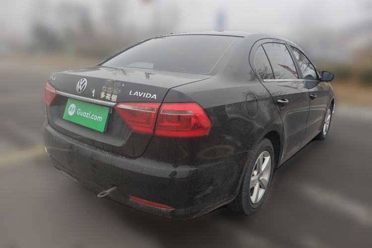 Used Volkswagen Lavida 2013 Revised Classic 1.6L Automatic Fashion Edition
