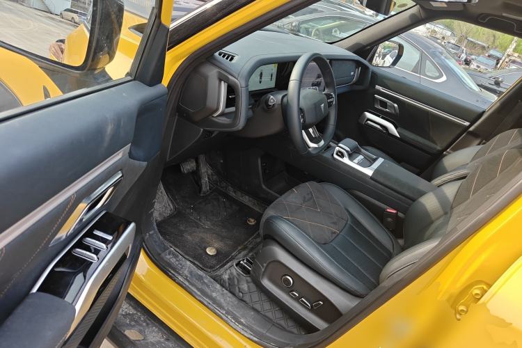 Used Deepal G318 2025 Worry-Free Cross-Country Edition Four-Wheel Drive Distant Mountains Version Driver Seat