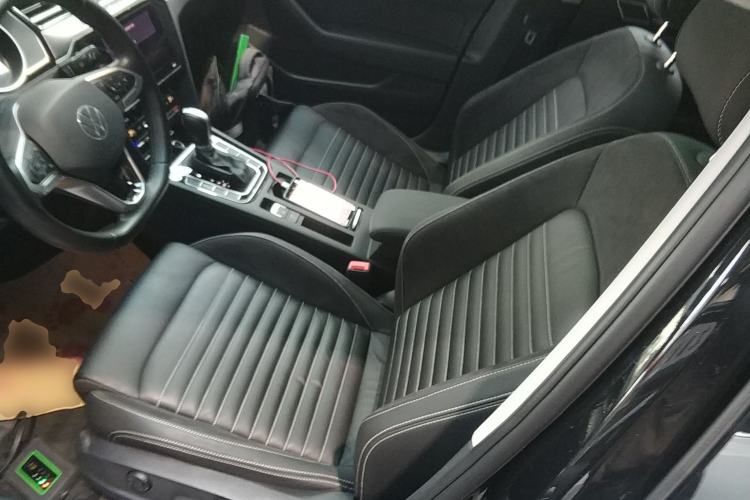 Used Volkswagen Magotan 2020 330TSI DSG Leading Model
