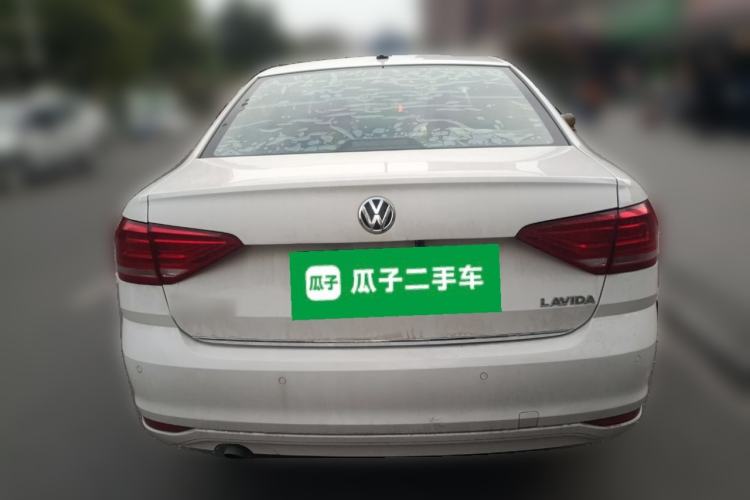 Used Volkswagen Lavida 2017 1.6L Manual Comfort Edition