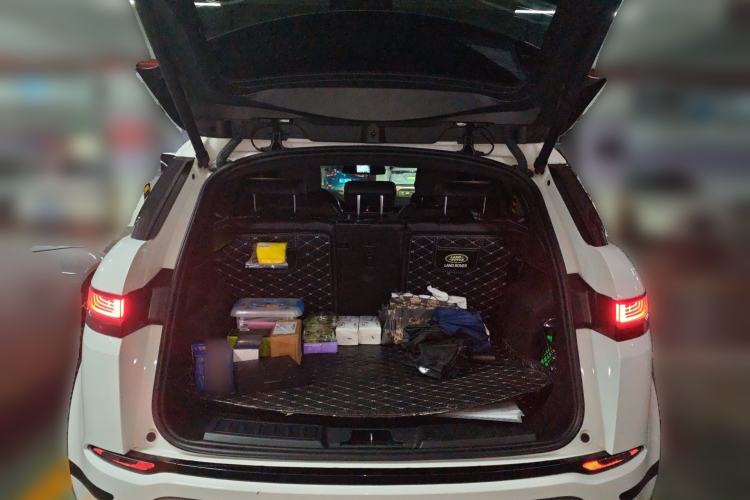 Used Land Rover Range Evoque 2020 249 PS Youth Edition Trunk