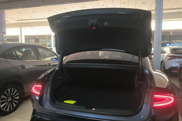 Used Xiaomi Auto SU7 2024 Rear-Drive Ultra-Long Range Advanced Pro-Level Intelligent Driving Version
