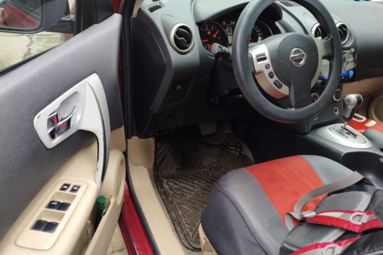 Used Nissan Qashqai 2011 2.0 XV Lea CVT 2WD Driver Seat