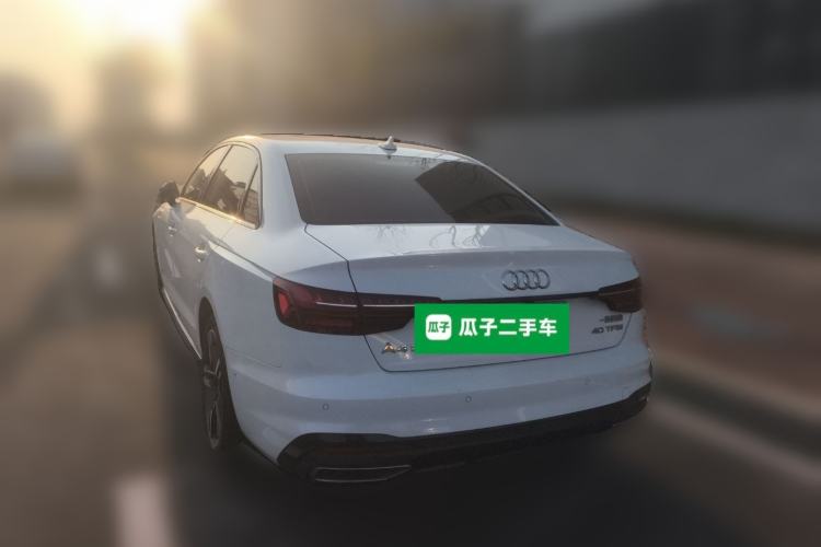 Used Audi A4L 2022 40 TFSI Luxury Dynamic Model