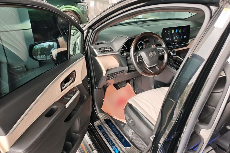 Used Toyota SIENNA 2021 2.5L Hybrid Comfort Edition