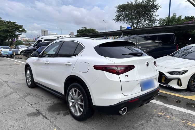 Used Alfa Romeo Stelvio 2017 2.0T 280HP Luxury Edition