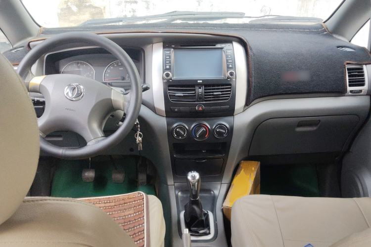 Used Dongfeng Shuaike 2011 1.6L Manual Comfort 7-Seater
