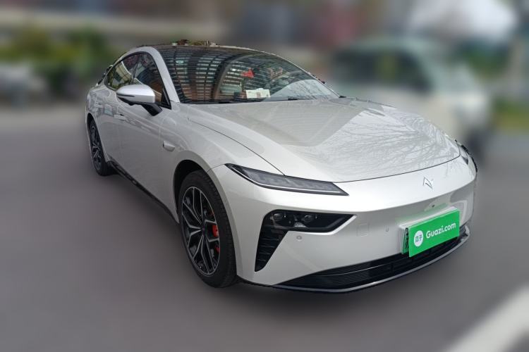 Used Dongfeng eπ eπ007 2025 Model Pure-Electric 565 All-Wheel-Drive Max Leading Edition Front Right 45 Deg