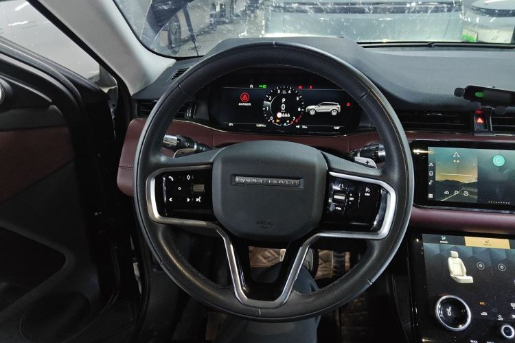 Used Land Rover Range Evoque 2021 Range Rover Velar L 249PS R-Dynamic First Edition Steering Wheel