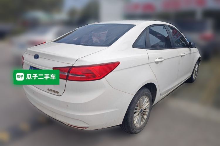 Used Ford Escort 2015 1.5L Automatic Comfort Edition Rear Right 45 Deg