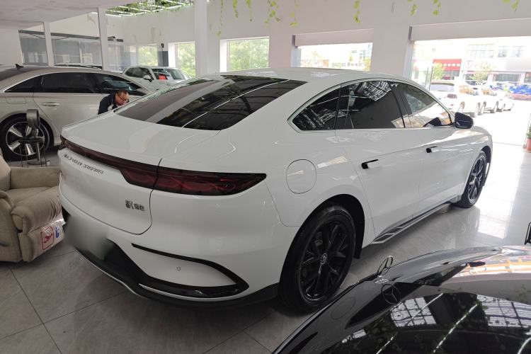 Used BYD Han 2023 DM-i Champion Edition 121KM Prestige Model