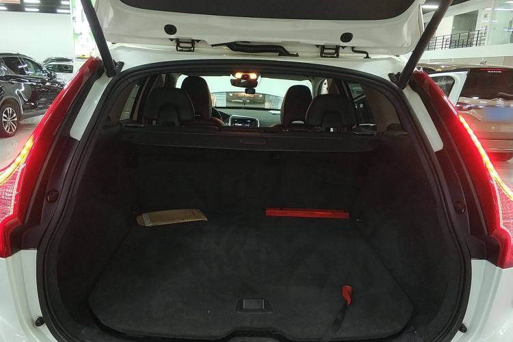 Used Volvo XC60 2014 T5 Zhiyi Edition
