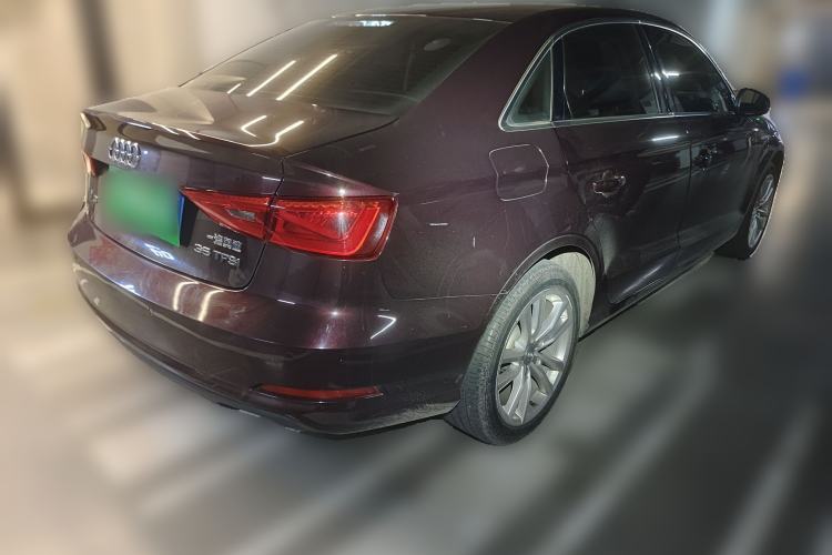 Used Audi A3 2014 Limousine 35 TFSI Automatic Comfort Model
