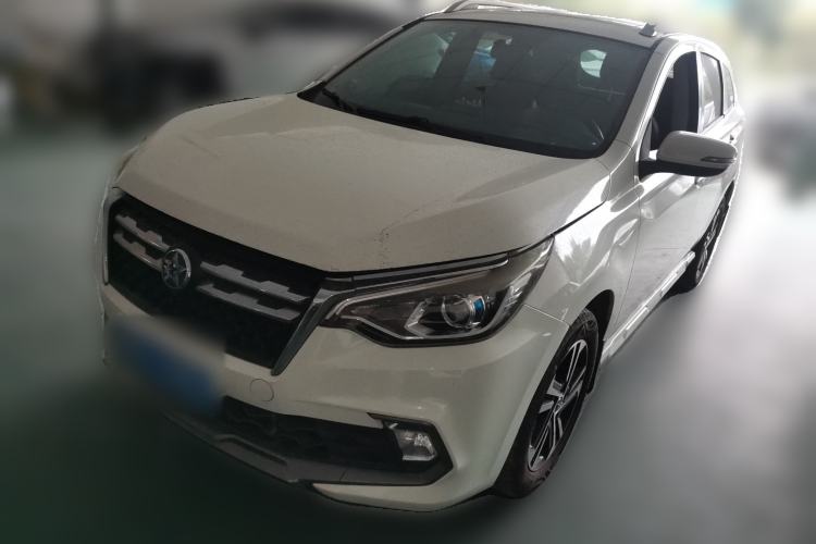 Used Venucia T70 2018 2.0L CVT Smart Enjoyment Version