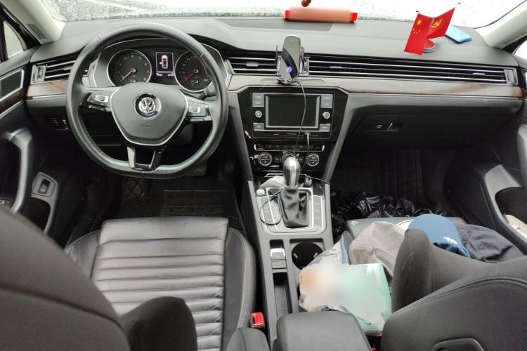 Used Volkswagen Magotan 2018 Facelift 330TSI DSG Luxury Model
