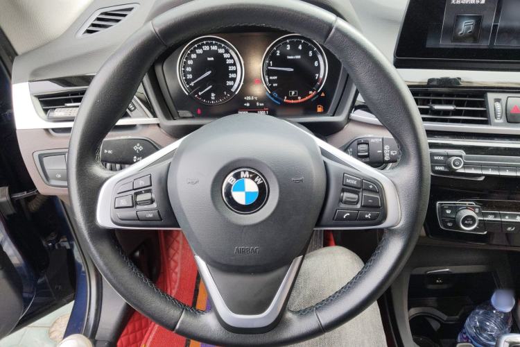 Used BMW X1 2020 sDrive25Li Leading Model Steering Wheel