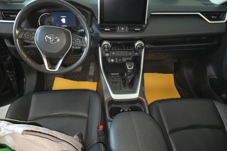 Used Toyota RAV4 2022 2.0L CVT Two-Wheel Drive Fashion Plus Edition