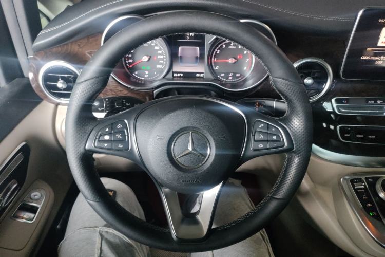 Used Mercedes-Benz V-Class 2018 V 260 L Prestige Extended Version China V Steering Wheel