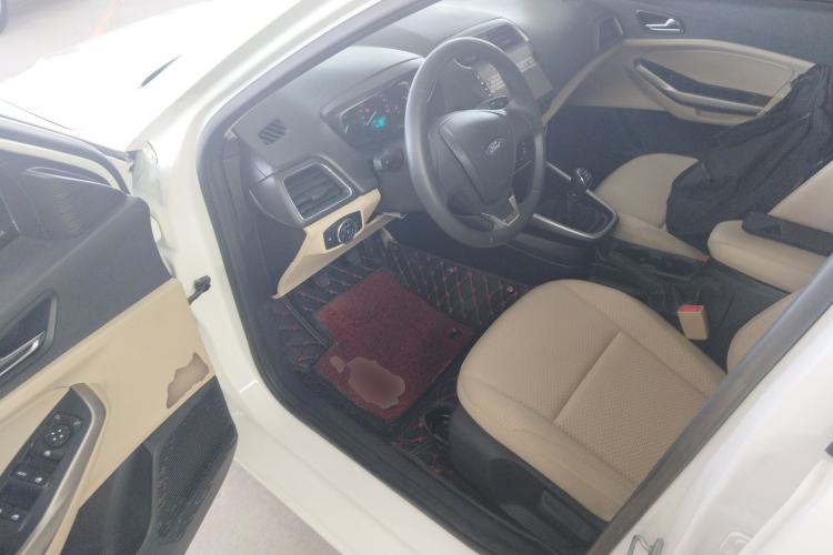 Used Ford Escort 2017 Revised Version 1.5L Manual Comfort Edition
