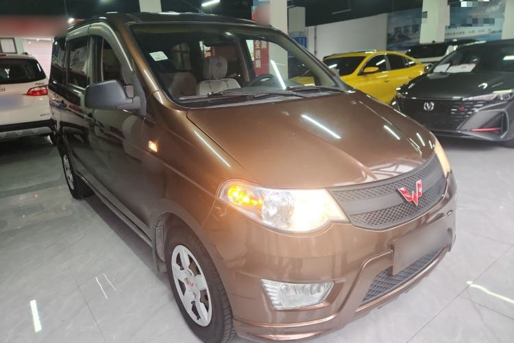 Used Wuling Hongguang 2015 1.5L S Base Model China IV
