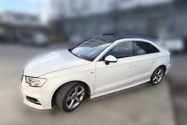 Used Audi A3 2017 Limousine 35 TFSI Fashion Model Guazi used car, China used car export, Used car for sale, Used cars, Cheapest cars for sale