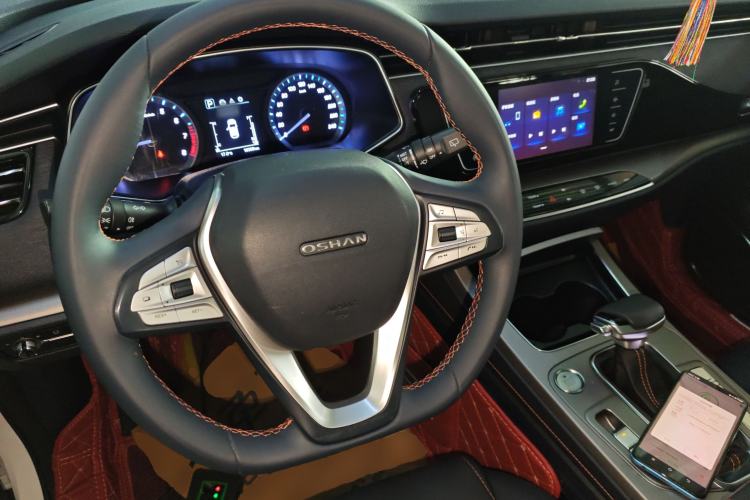 Used CHANGAN OSHAN X7 2020 1.5T Automatic Luxury Version
