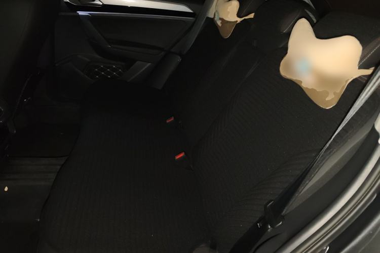 Used Volkswagen Tayron 2022 280TSI Two-Wheel Drive Luxury Smart Connectivity Version Left Rear Seat