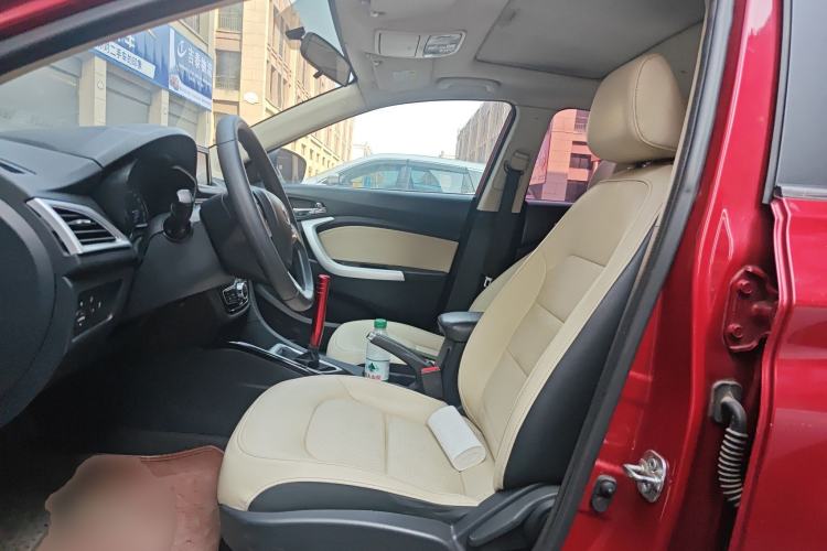 Used Changan Alsvin V7 2015 1.6L Manual Enjoyment Model China IV Standard
