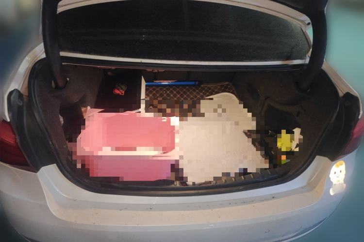 Used BMW 3 Series 2016 320Li Fashion Model Trunk