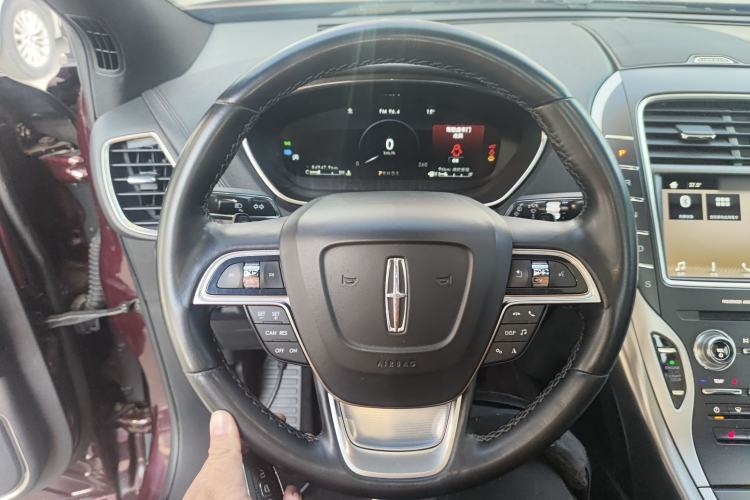 Used Lincoln Nautilus 2019 2.0T Two-Wheel Drive Luxury Edition China VI Standard
