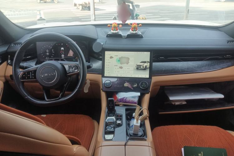 Used Lynk & Co 09 2021 2.0T Halo Seven-Seater
