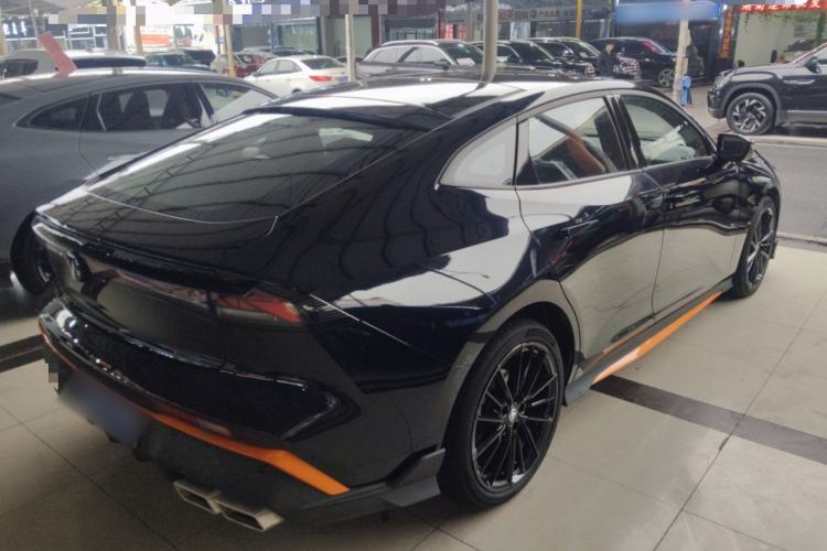 Used Changan UNI-V 2024 1.5T Prestige Sport Edition