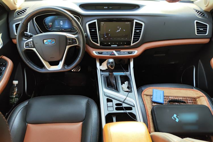 Used Geely Auto Vision X6 2018 1.4T CVT 4G Connected Flagship Edition
